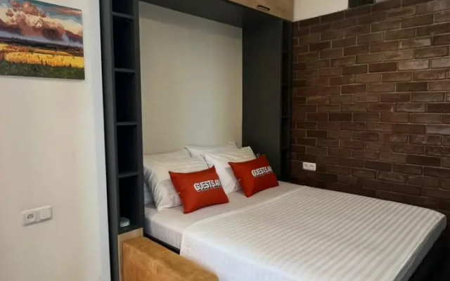 Studiya Loft Na Vardanants 7 Flat