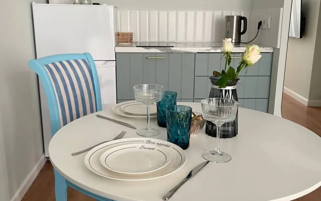 Uyutnaya S Sovremennym Remontom Flat