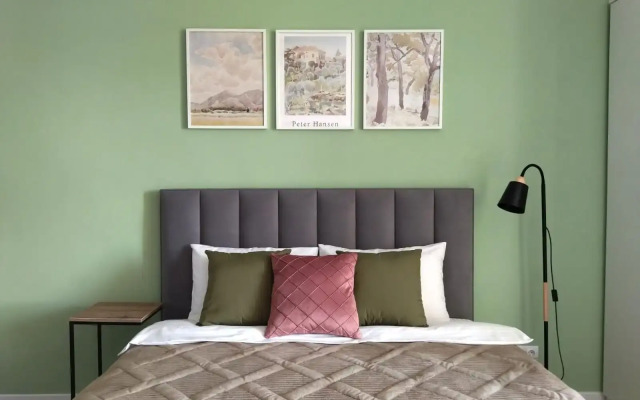 Квартира в центре Челябинска с шикарным видом на город