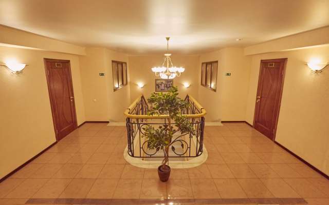 Le Vashoff Hotel