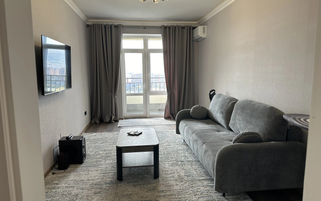 Квартира "Эленика" в Махачкале с видом на озеро и мечеть