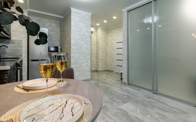 Апартаменты двухкомнатные LUX с шикарным видом на ДОН №9