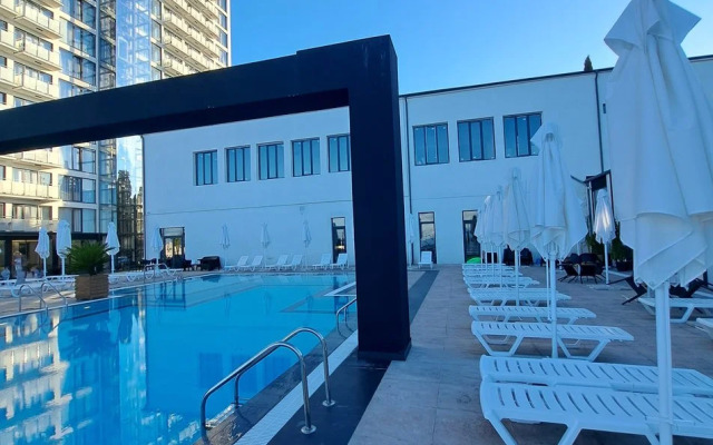 Hotel Izumrud