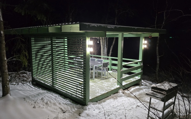 Khizhina U Ozera Guest house