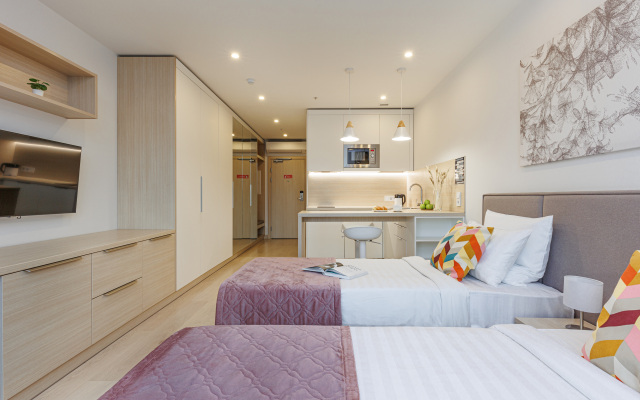 Apartment Botanika near Botanical Garden metro station