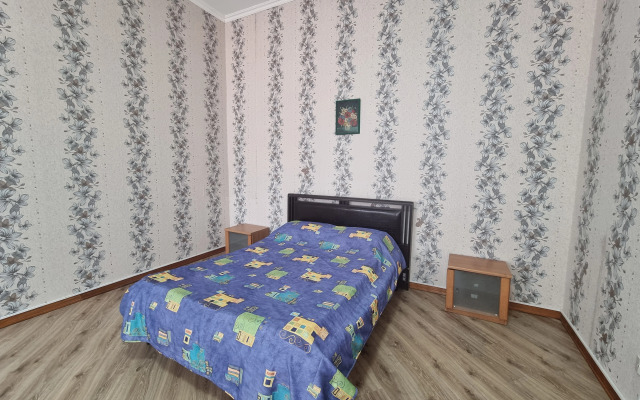 S Basseynom Private House