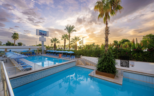 Sealife Family Resort Hotel