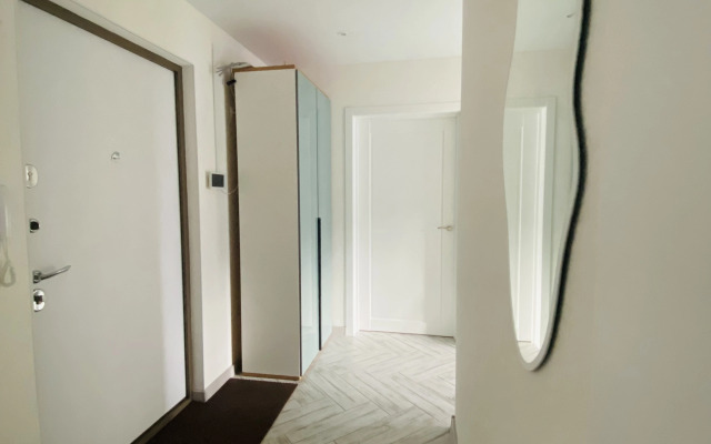 Dlya Semyi S Panoramnym Vidom Flat