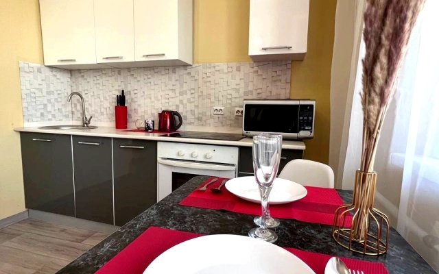 Апартаменты еЖИВИка на Карпова 3/1