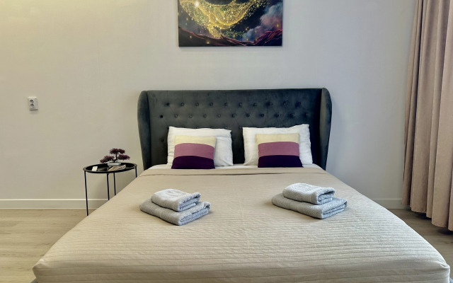 Квартира Просторная уютная и современная студия на Уктусской