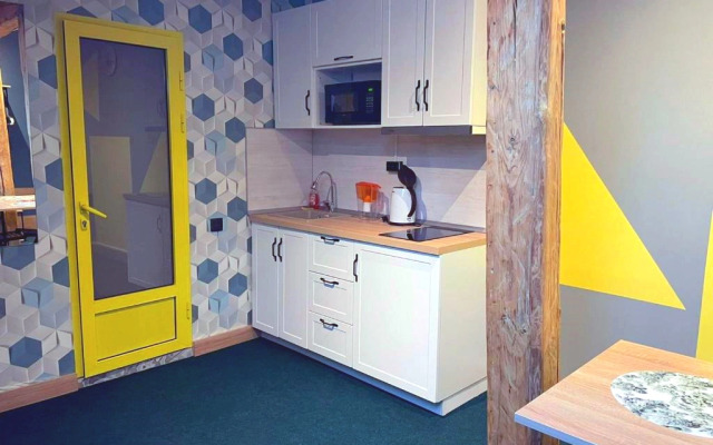 Dohodnyij Dom Yakor Apartments