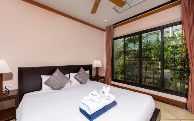 Traditional Thai 2BR in Baan Bua Estate Villa