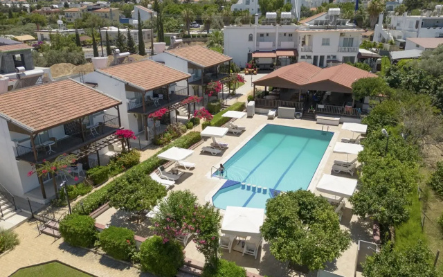Citrus Tree Gardens Hotel