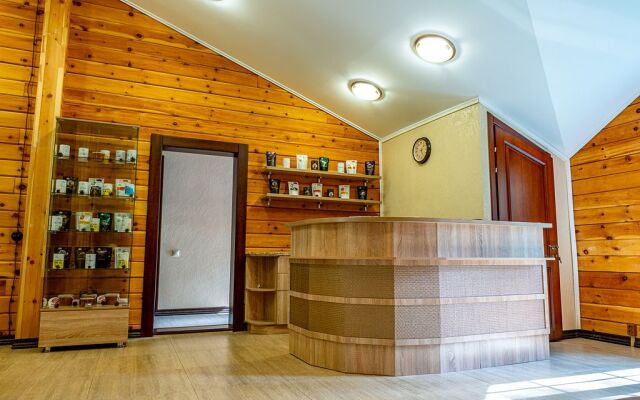 Kedroviy Ostrov (Сhemal) Hotel