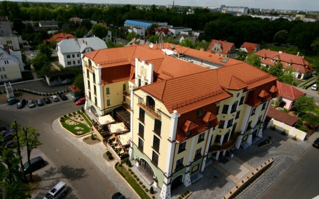 Hermitage Tgb Hotel