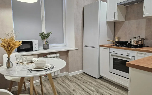 BGH Na Allei Geroyev Flat