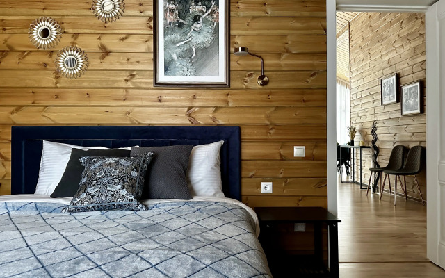 S Saunoy I 3 Spalnyami Guest house