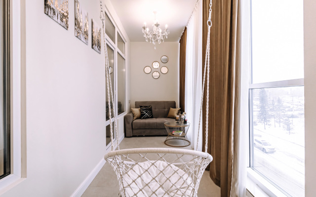 Апартаменты Urban Кот Gold