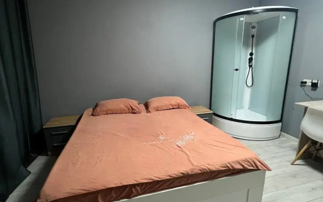 Grand 25 living quaters