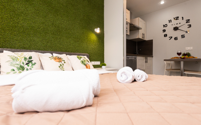 Green Grass from Home24 Apartments