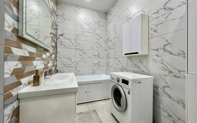 Prekrasnaya Kvartira V Tsentre Goroda Flat