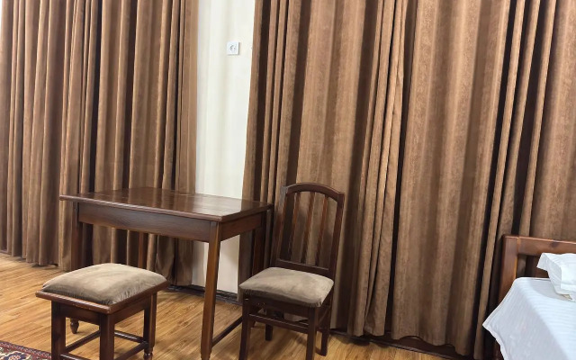 Hotel Gostinitsa Malika Tashkent