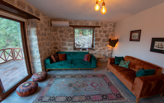 Olympos Stone House Private house