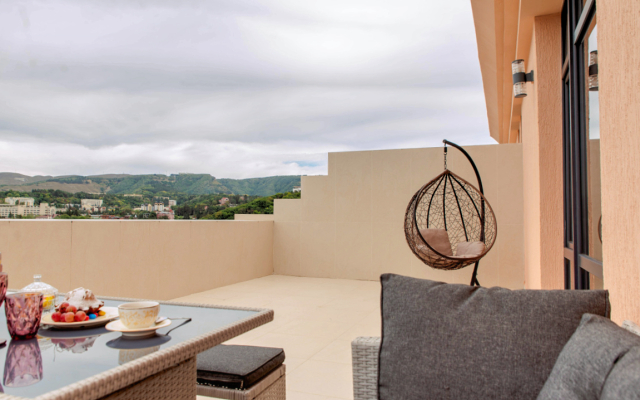 Апартаменты Грин Парк 84/3 Терраса