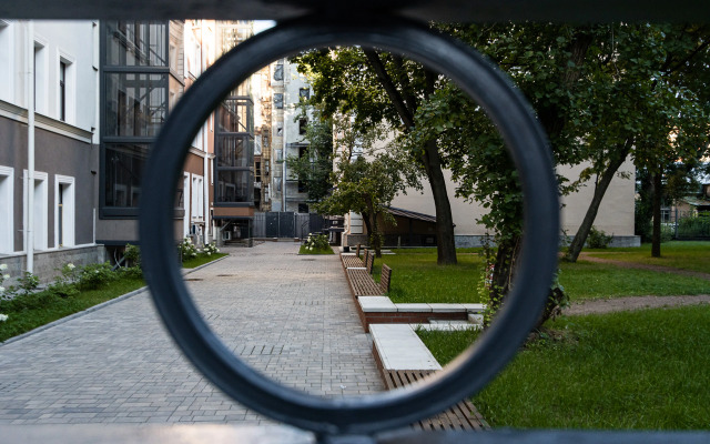 Studiya ryadom s Nevskim Prospektom Apartments