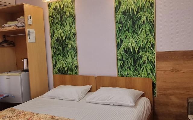 U Plyazha Guest House