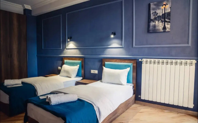 Legend Hotel