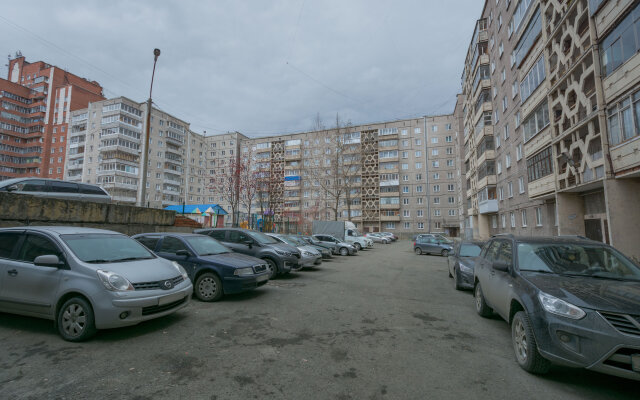 Loyal'  Sadovaya, 97 Apartments
