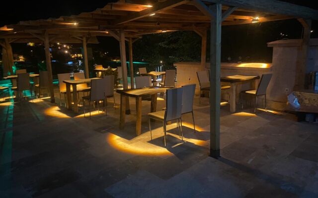 Hotel Yeşilöz Inn Cave Otel