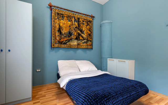 2-h komnatnaya Sadovaya 42 u kan. Griboedova Flat
