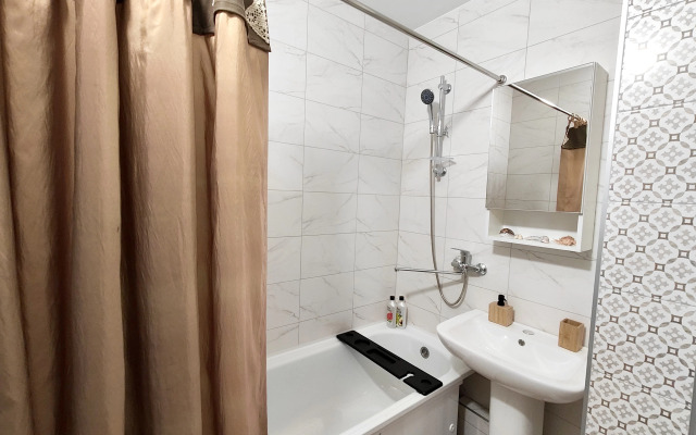 Na Geroya Yakova Pavlova Flat