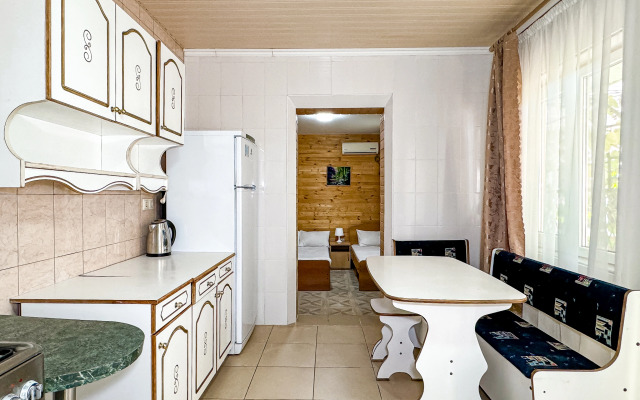 Famar Guest house