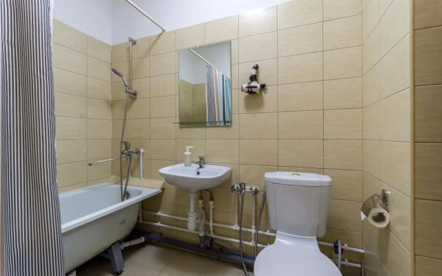 Etazhideyli Ryadom S Ugmk Arenoy Apartments
