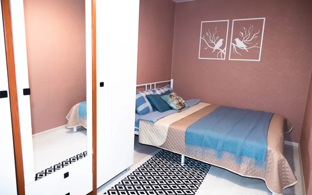 V Samom Serdtse Smolenska Flat