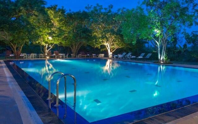 Kassapa Lions Rock Hotel