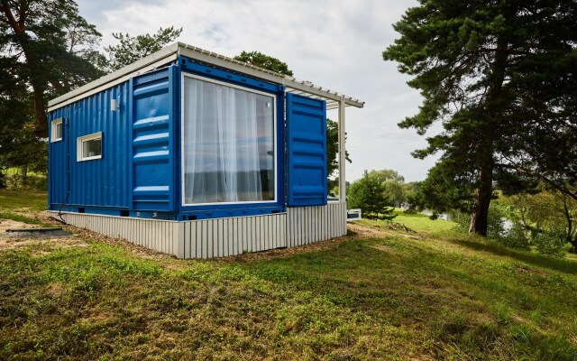 Port Glamping