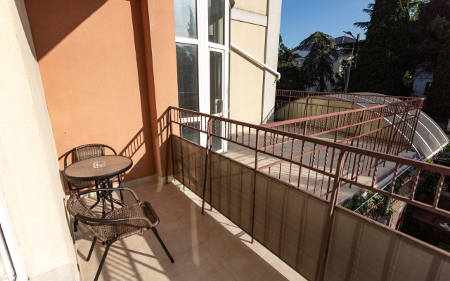 Atlant Dream-1 Flat