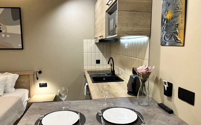 Novye  S Vidom Na More Apartment