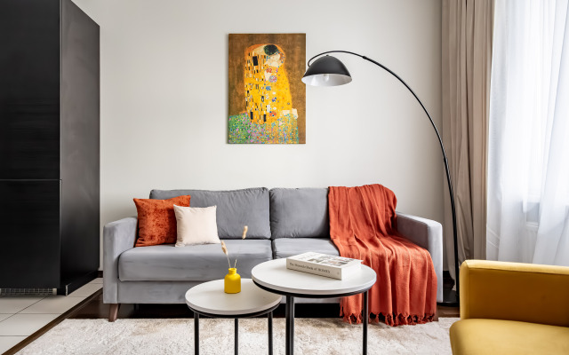 Квартира GetFlat Scarlet с Балконом Для 1-4 Гостей