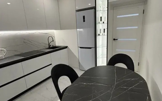 Apartments Black
