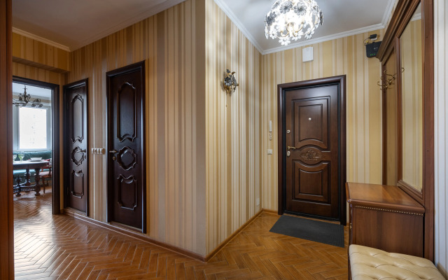 Michurinskiy Kholl Flat