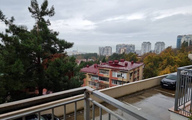 Semeyny Lyuks 2komn Apartments