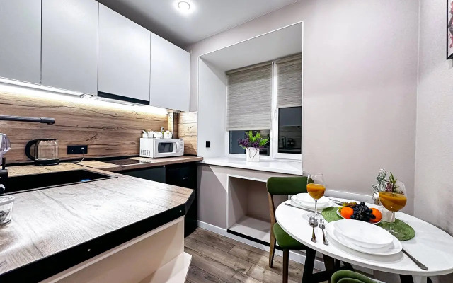 Квартира двухкомнатная в Кировске на Ленина 22 сеть Как дома