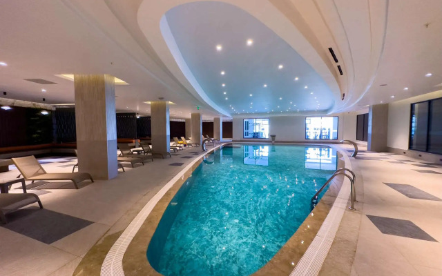 Qoople Azura World S 16 Apartments