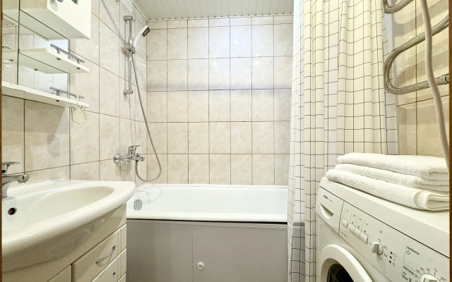 Uyutnaya Kvartira S Bolshoy Kukhney Flat
