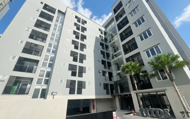 Отель UTD8 Hotel & Residence